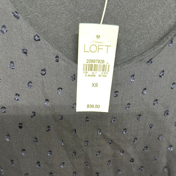 LOFT Blue Camisole Style Relaxed Fit Scoop Neck Top - Picture 3 of 10